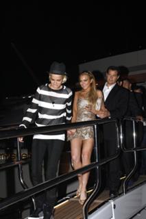 Lindsay Lohan feet photo thumbnail