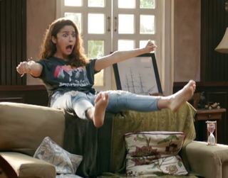Alia Bhatt feet photo thumbnail