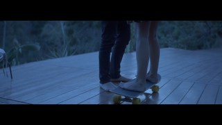 Olivia Holt feet photo thumbnail