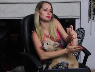 Yoseline Hoffman feet photo thumbnail
