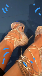 Melissa Satta feet photo thumbnail
