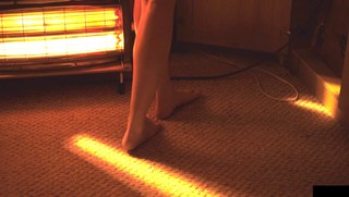 Scarlett Johansson feet photo thumbnail