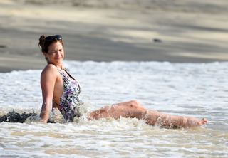 Gemma Atkinson feet photo thumbnail