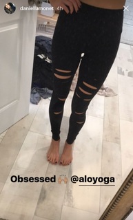 Daniella Monet feet photo thumbnail
