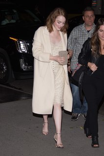 Emma Stone feet photo thumbnail