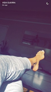 Vida Guerra feet photo thumbnail
