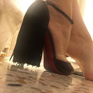 Franciely Freduzeski feet photo thumbnail