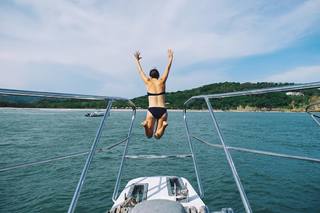 Adriene Mishler feet photo thumbnail
