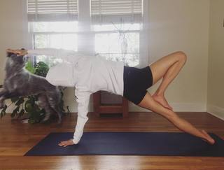 Adriene Mishler feet photo thumbnail