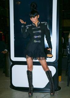 Bai Ling feet photo thumbnail