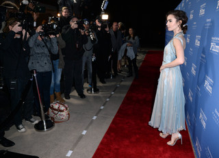 Lily Collins feet photo thumbnail