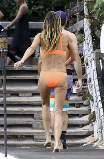 Kelly Bensimon feet photo thumbnail