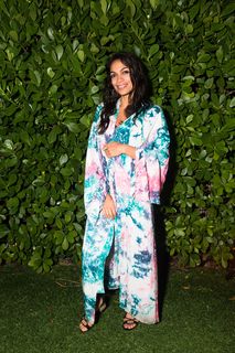 Rosario Dawson feet photo thumbnail