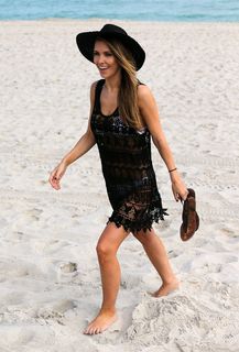 Audrina Patridge feet photo thumbnail