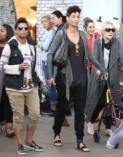 Nicole Murphy feet photo thumbnail