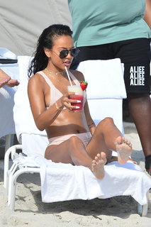 Karrueche Tran feet photo thumbnail