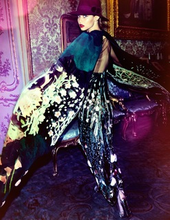 Gigi Hadid feet photo thumbnail