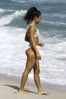 Karrueche Tran feet photo thumbnail