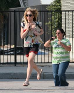 Lindsay Lohan feet photo thumbnail