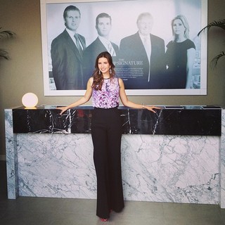 Ivanka Trump feet photo thumbnail