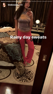 Kira Kosarin feet photo thumbnail