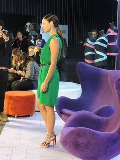 Carolina Ardohain feet photo thumbnail