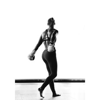 Ronda Rousey feet photo thumbnail
