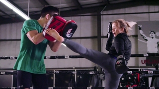 Paige VanZant feet photo thumbnail
