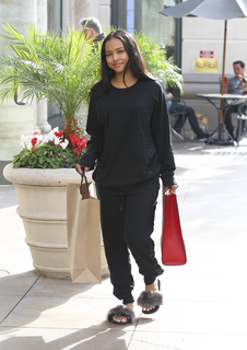 Karrueche Tran feet photo thumbnail