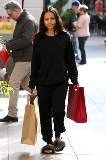 Karrueche Tran feet photo thumbnail