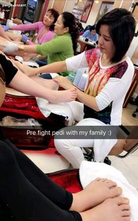 Paige VanZant feet photo thumbnail
