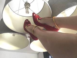 Franciely Freduzeski feet photo thumbnail