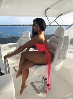 Ashanti feet photo thumbnail