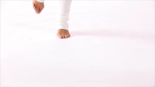 Chrissy Teigen feet photo thumbnail
