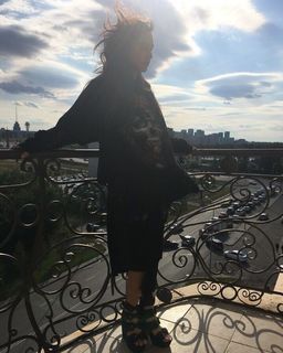 Olga Seryabkina feet photo thumbnail
