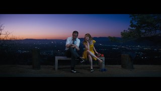 Emma Stone feet photo thumbnail