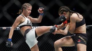 Karolina Kowalkiewicz feet photo thumbnail