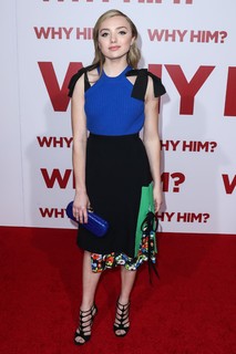 Peyton List feet photo thumbnail