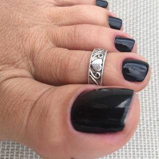 Karin Klemp feet photo thumbnail