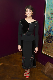 Gemma Arterton feet photo thumbnail