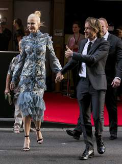 Nicole Kidman feet photo thumbnail
