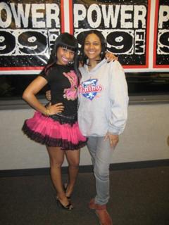 Nicki Minaj feet photo thumbnail