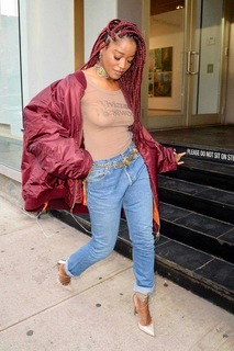 Keke Palmer feet photo thumbnail