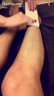 Charlotte Crosby feet photo thumbnail