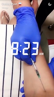 Debby Ryan feet photo thumbnail