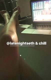 Xenia Tchoumitcheva feet photo thumbnail