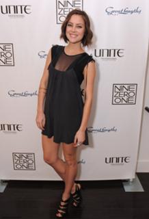 Jessica Stroup feet photo thumbnail
