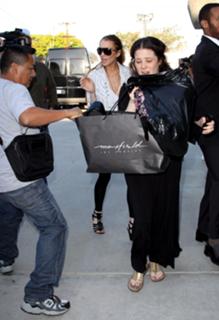 Lindsay Lohan feet photo thumbnail
