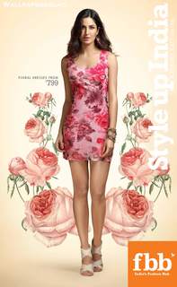 Katrina Kaif feet photo thumbnail