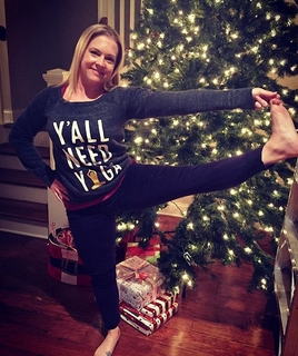 Melissa Joan Hart feet photo thumbnail
